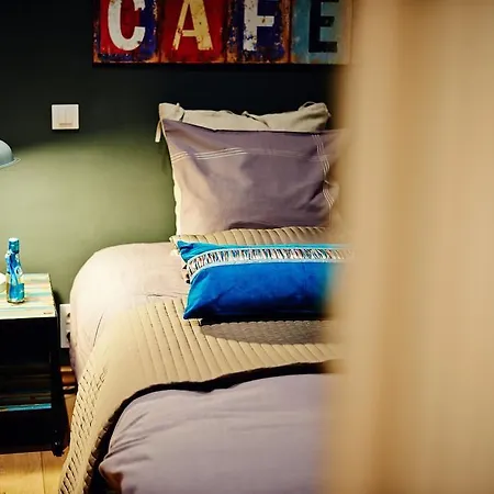 Au Clair Obscur Verviers