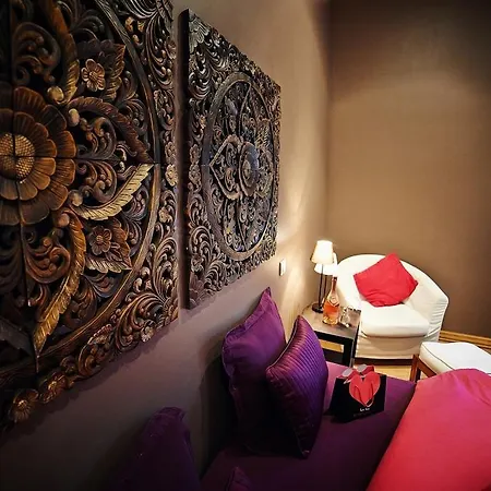 Bed & Breakfast Au Clair Obscur 2*